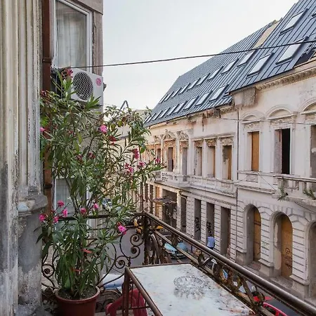 Tessa's * Bucureşti
